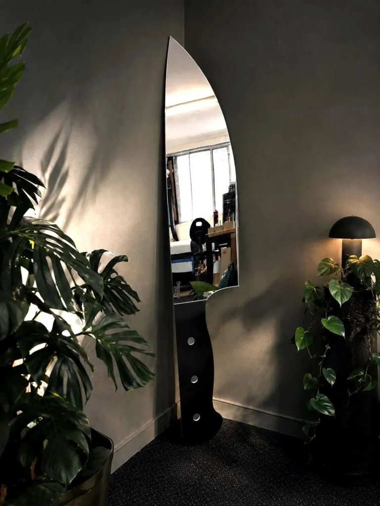 Giant Knife Mirror